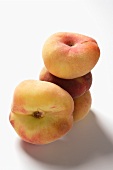 Four peaches (old variety)