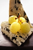 Roquefort with green grapes