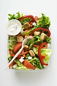 Salad leaves with vegetables, croutons & dressing to take away