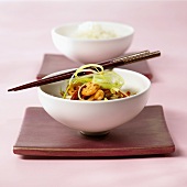 Chinese stir-fry with shrimps