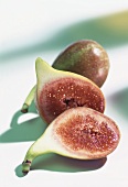 Figs, whole and halved