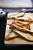 Toasted baguette slices