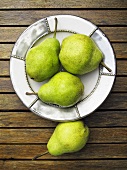 A plate of pears, seen from above