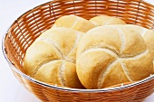 Kaiserbrötchen rolls in a bread basket