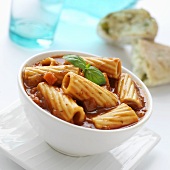 Rigatoni with tomato sauce