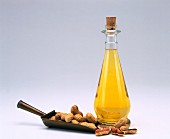 Flasche Erdnussöl