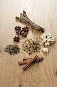 Tea ingredients (liquorice, ginger, anise, cinnamon, fennel, aniseed)