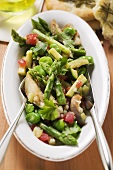 Green asparagus salad with vegetables