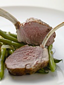 Lamb chops with green beans