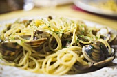 Spaghetti with clams