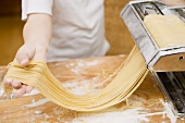 Making home-made linguine with pasta maker