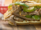 Döner sandwich with green peppers