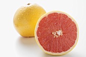 Pink grapefruit, whole and half