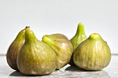 Five fresh figs