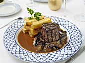 Grilled beef fillet (Aberdeen Angus) with chunky chips