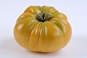 A tomato (variety 'German Gold')