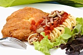 Chicken escalope with Parmesan coating and pasta