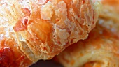 Mandel-Croissant
