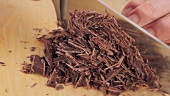 Chopping chocolate coating roughly