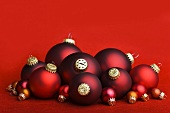 Christmas baubles of various sizes (red and yellow)