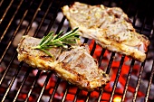 Barbecued lamb chops with rosemary