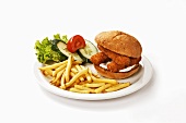 Fish burger with chips