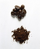 Kaffeebohnen und Kaffeepulver aus Papua-Neuguinea, Nr.3