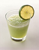 Power-Cocktail: Gurke-Melonensaft mit Limette