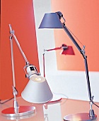 2 Design-Schreibtischlampe 'Tolomeo' von Artemide