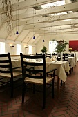 Kleines Meer Restaurant im gleichnamigen Hotel in Waren innen