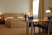 Mercure Checkpoint Charlie Hotel und Residenz in Berlin innen Doppelzimmer