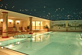 Palace Hotel in Zinnowitz auf Usedom innen Schwimmbad
