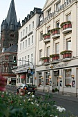 Franz Dahm Hauptsitz des Weingutes ist im Hotel Burg Landshut