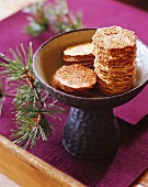 Close-up of spiced Christmas biscuits in bowl