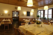 Goldener Hahn Restaurant Gaststätte Gaststaette im Hotel Goldener Hahn in Beilngries