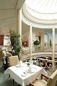Bel Etage Restaurant Gaststätte Gaststaette im Vila Vita Hotel Rosenpark in Marburg