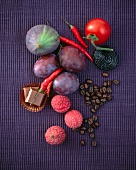 Früchte, Gemüse und Süßigkeiten - Food Zusammenstellung