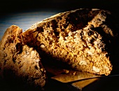 Frisches Möhren-Nuss-Brot 