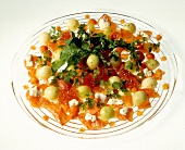 Salat "Bodenfrost" mit Räucherlachs, Blattsalat und Merrettichsahne