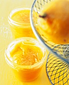 Gläser mit Lemon Curd 