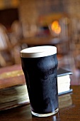 Ein Glas irisches Guinness, Bier 