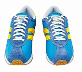 Blaue Sneakers im Retro-Look 