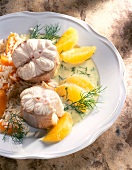 See-Aal mit Orangensauce, Möhren-Reis und Dill