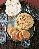 Indien - Chapati, Missi roti und Puri - indische Brote