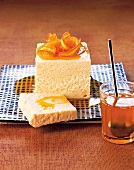 TBN, Desserts, Grießpudding m. Orangensauce, Orangenscheiben, Glas