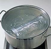 Reis, Hülse im Kochtopf mit kochendem Wasser, Step 3