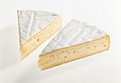 Buch vom Käse, 2 Stück Käse, Weißschimmelkäse, "Weißer Prinz"