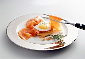 Smoked salmon on blintz with quail egg