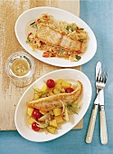 Fünfzig Pfannenrezepte, Fischfil et m. Fenchel, Lachs a. Paprikakraut