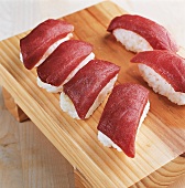Sushi - Nigiri mit Thunfisch